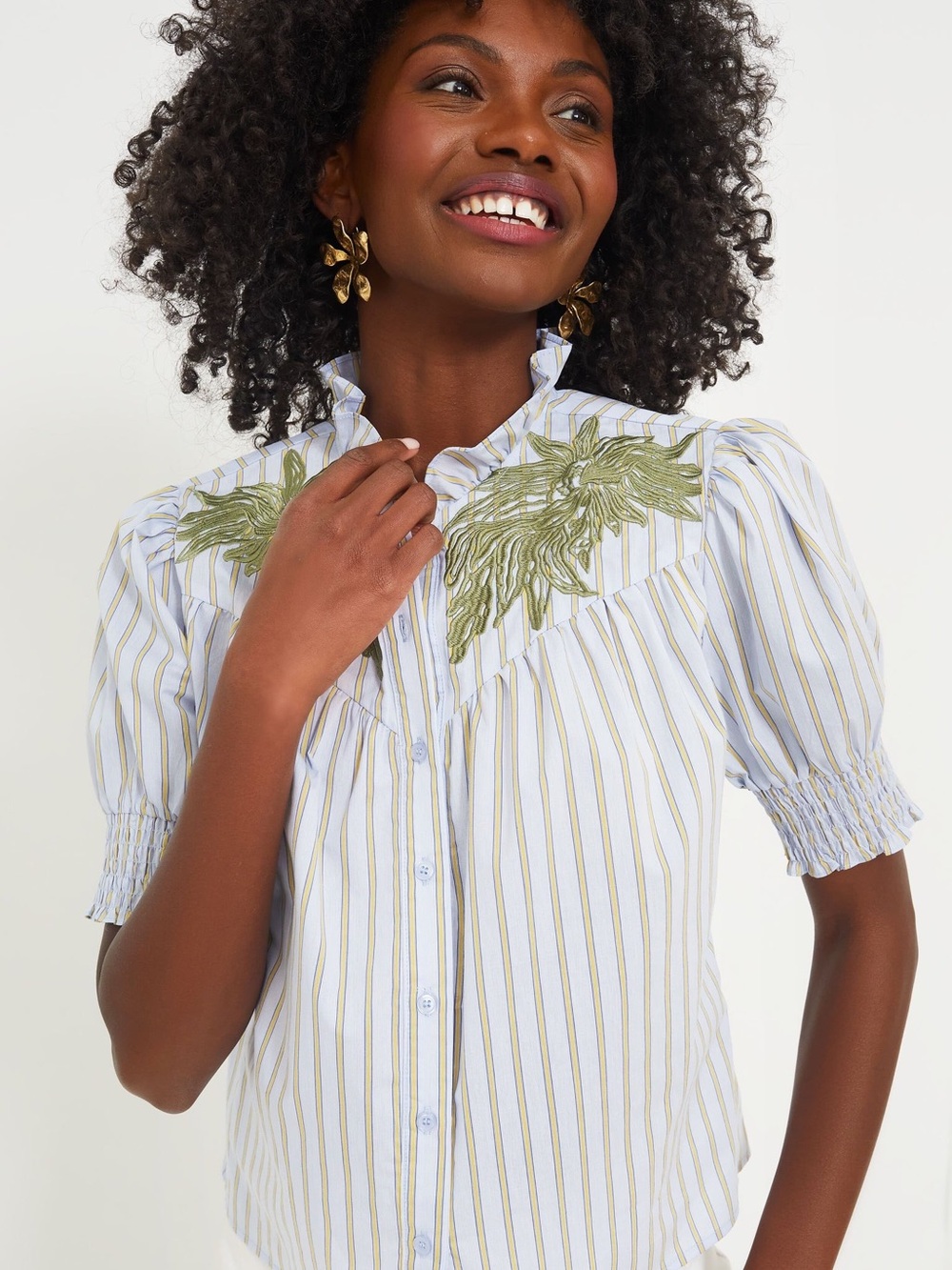 THE SHIRT BY ROCHELLE BEHRENS